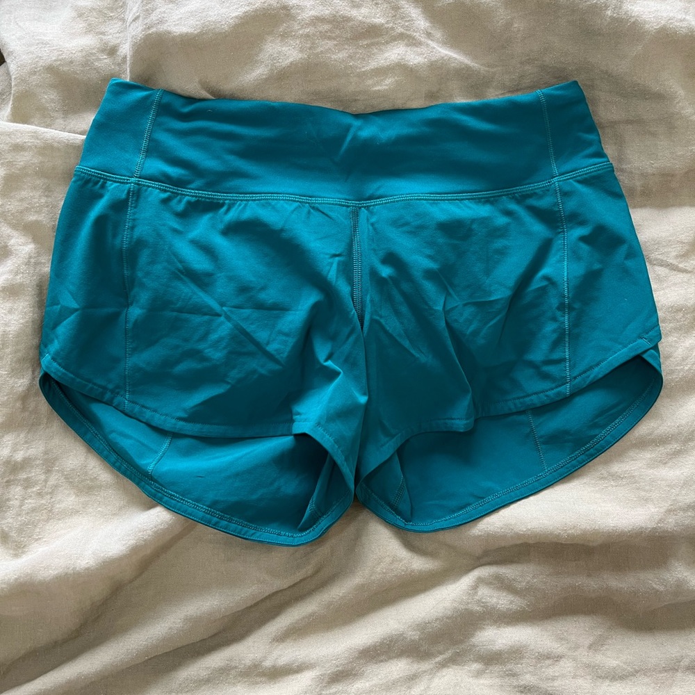 Lululemon shorts size 4